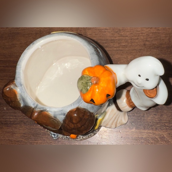🥰 Halloween Haunted House Mug with Ghost 👻 & Pumpkin 🎃 Accents by Corner Ruby - Picture 11 of 11